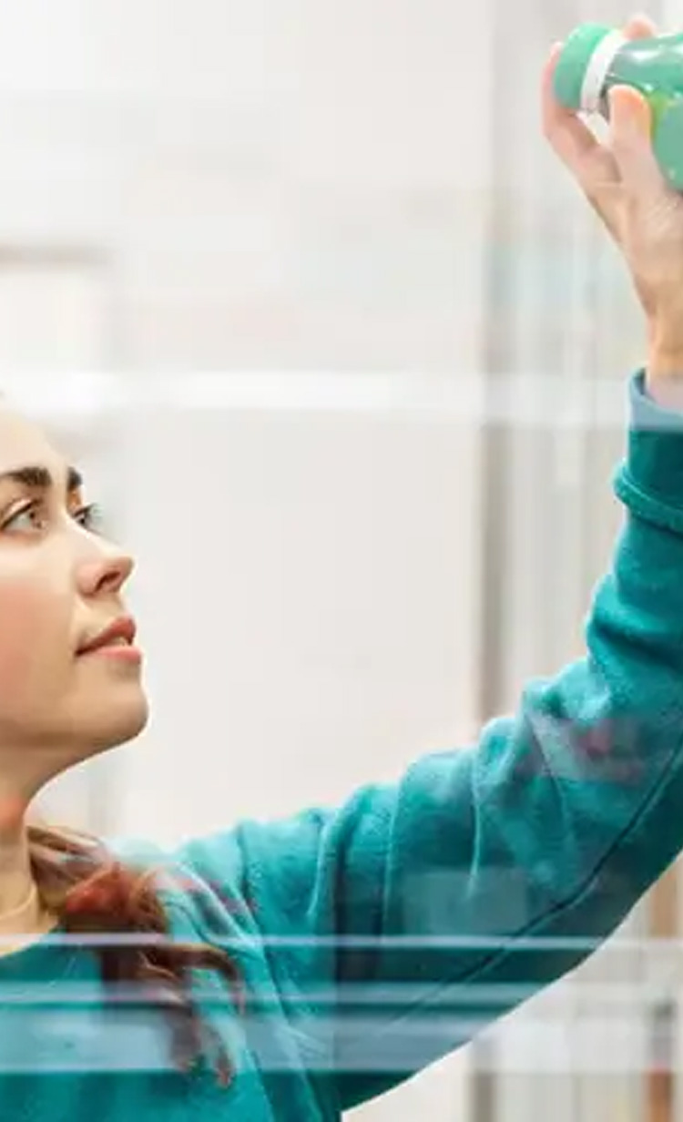 食品中に永遠に
残る化学物質