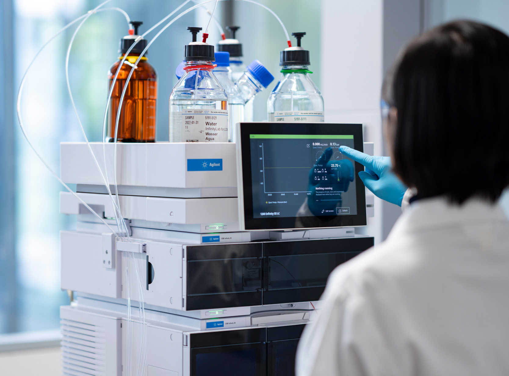 「溶媒が足りない」時代の LC 分析、
どうする？